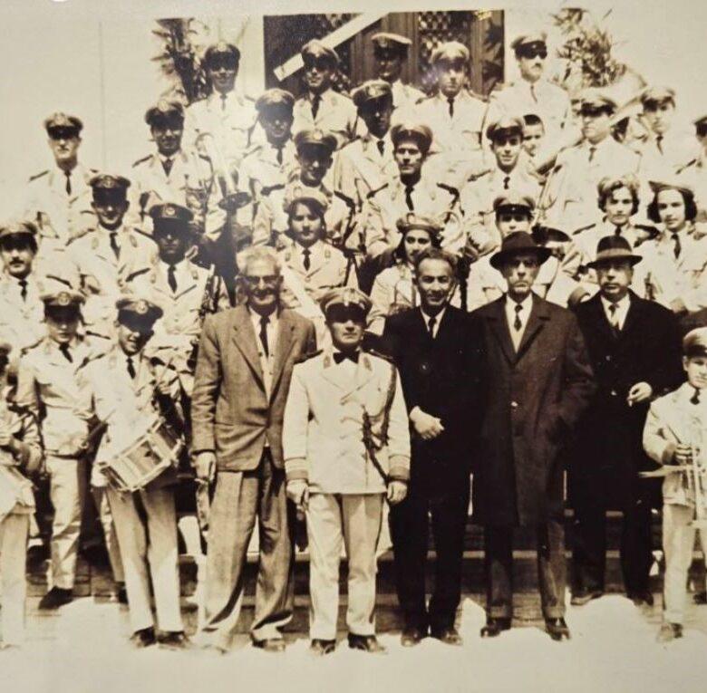 carousel ιστ. στοιχεία 19