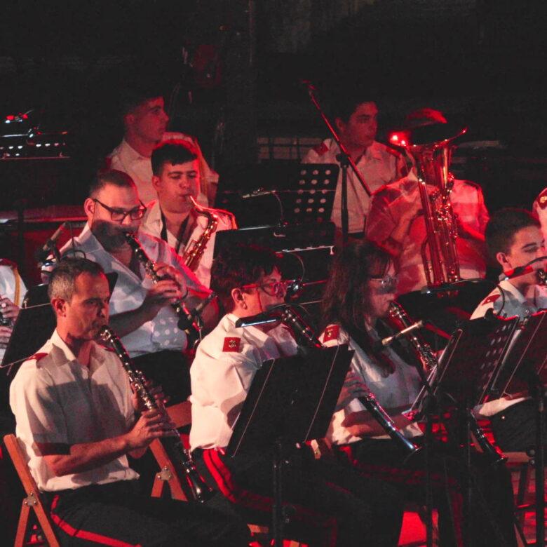 carousel μουσικοί 24