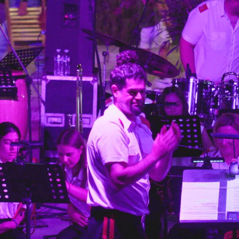 carousel μουσικοί 30